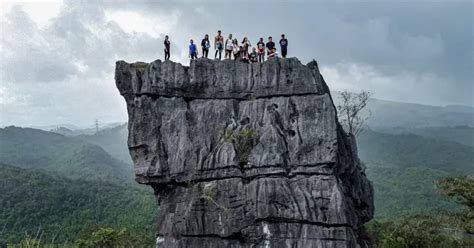 Rizal Travel Guide 2023: Where to Stay, What to Eat, Things to Do.